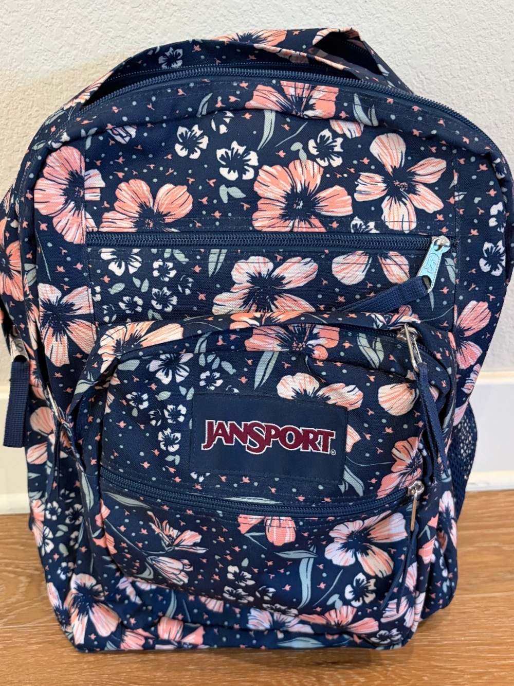 Almost New BIG STUDENT Jansport Backpack Navy With Hibiscus Flowers
